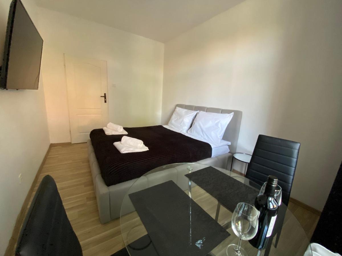 Vip Rooms Apartment Stary Toruń Exteriér fotografie